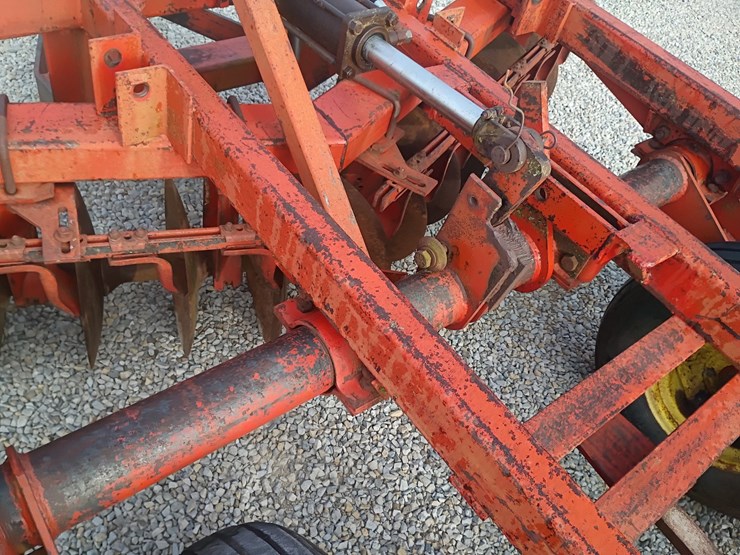 bush-hog-1445-image-26