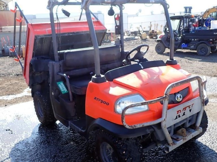 kubota-rtv900-image-2