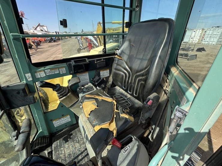 2005-yanmar-vi075-a-hydraulic-excavator-image-27