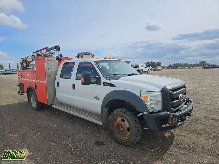 2011-ford-f550-image-2
