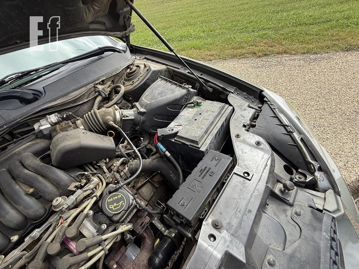 2002-ford-image-25