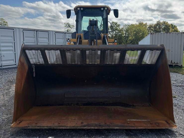 2022-deere-544-p-tier-image-7