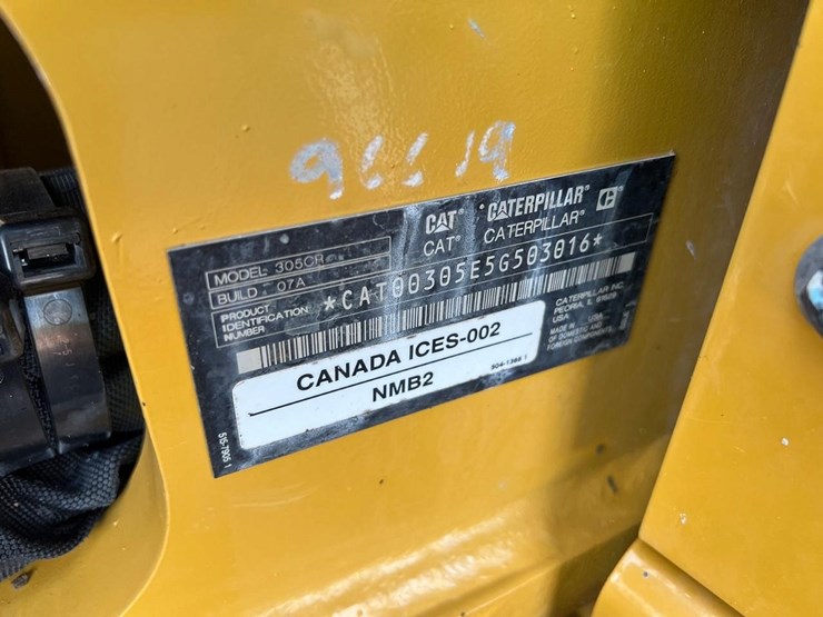 2023-caterpillar-305cr-image-14