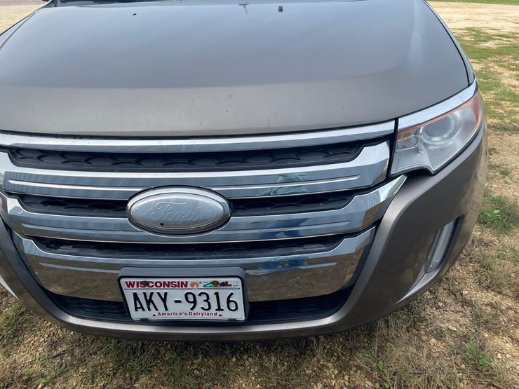 2012-ford-edge-image-10