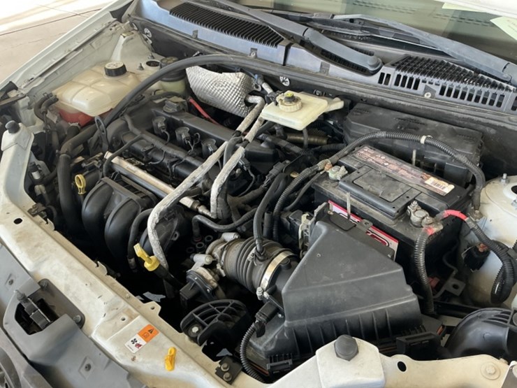 2011-ford-transit-connect-image-13