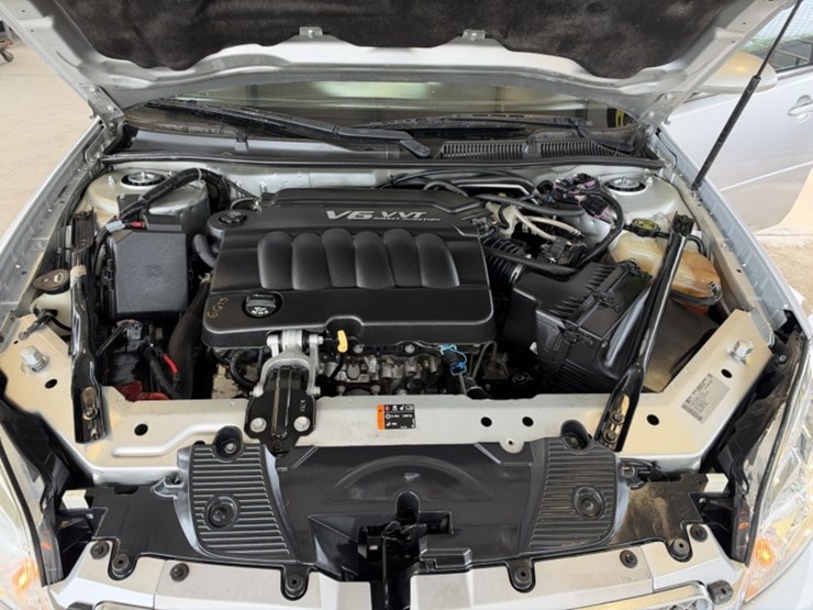 2014-chevrolet-impala-sdn-image-10