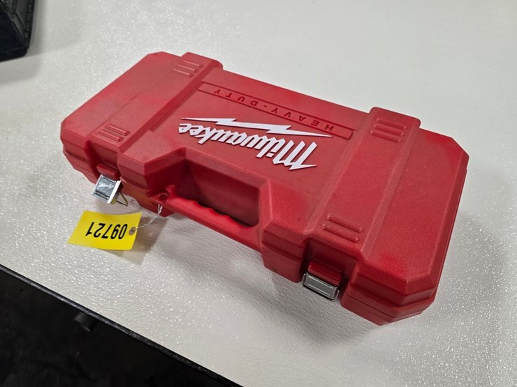 #9721-•-milwaukee-super-sawzall-kit-image-6