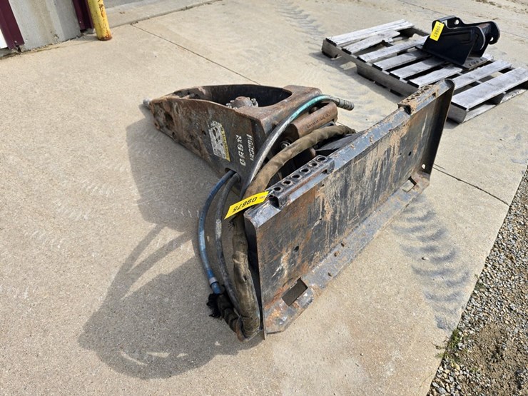 #9675-•-bobcat-b950-hydraulic-breaker-image-3