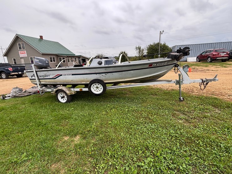 #1318-•-1989-16'-alumacraft-boat-(has-wi-title)-image-6