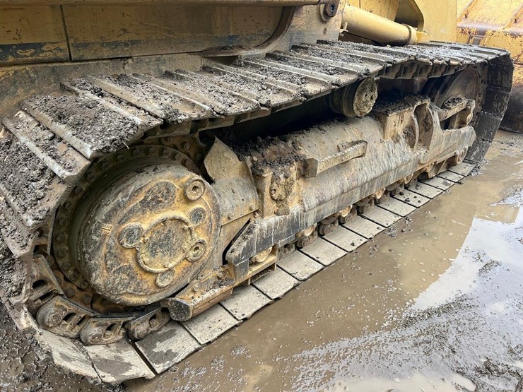 caterpillar-953-image-15
