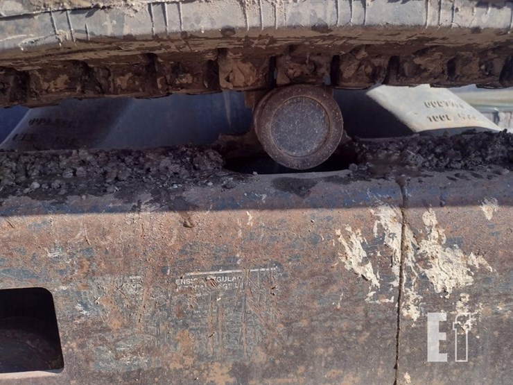 2011-hitachi-zx35u-3-image-15