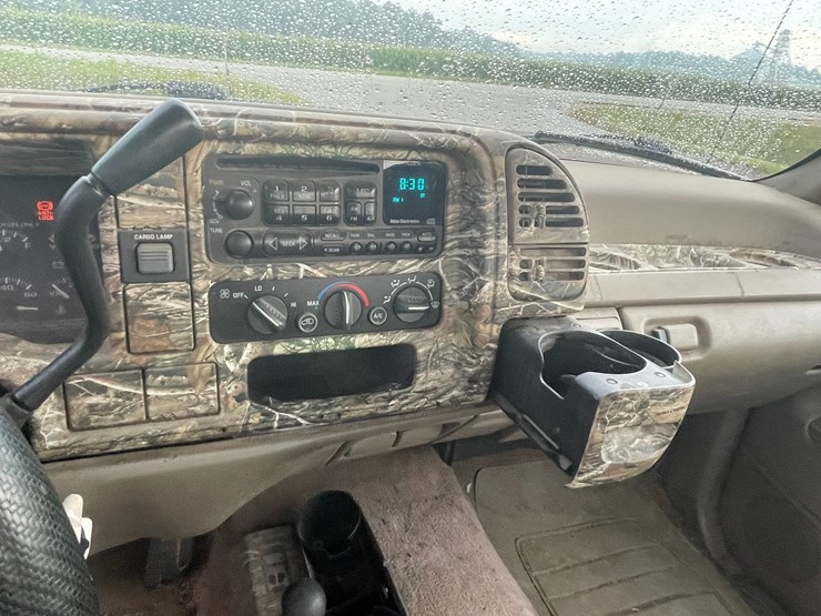 1996-chevrolet-3500-image-33