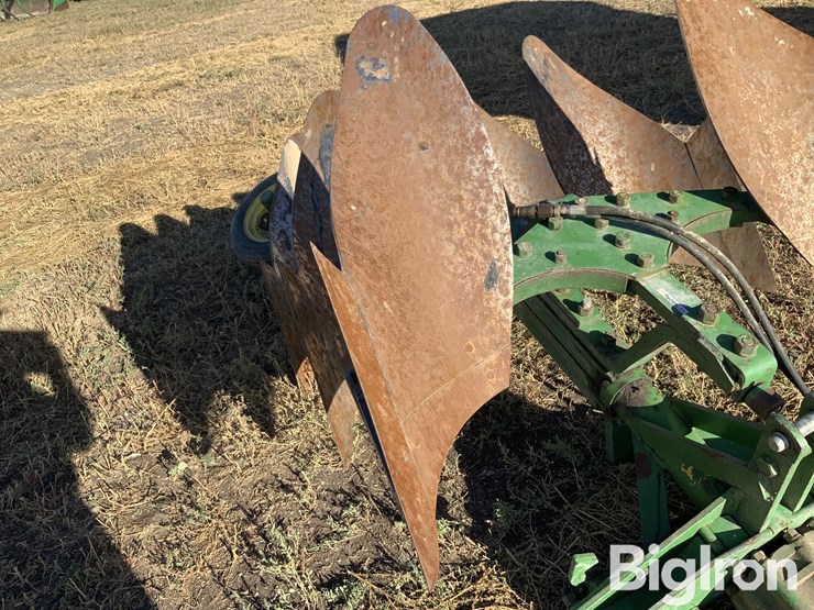john-deere-3-pt-rotating-plow-image-11