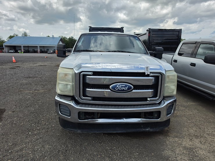 2011-ford-f250-image-2