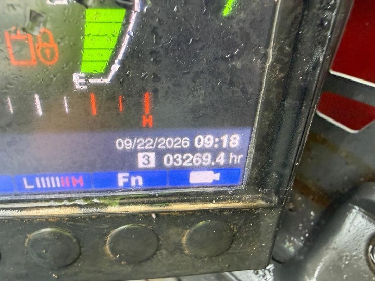 2020-takeuchi-tl8-image-22