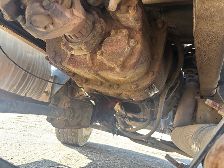 mack-rd688s-image-93