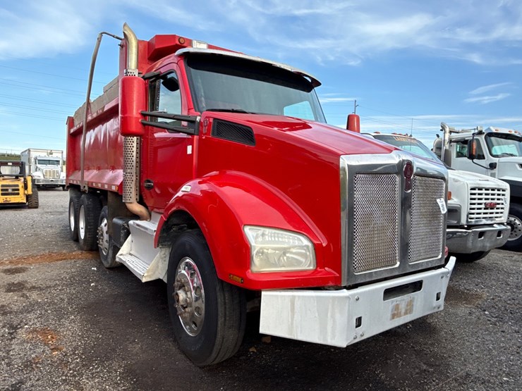 2016-kenworth-t880-image-3