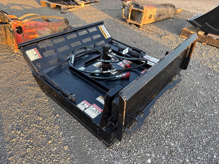 #2005-•-blue-diamond-48"-skid-steer-side-arm-rotary-cutter-image-4