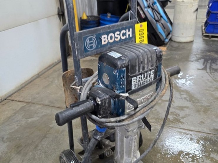 #9688-•-bosh-3611-brute-turbo-jack-hammer-image-7