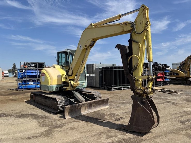2005-yanmar-vi075-a-hydraulic-excavator-image-2