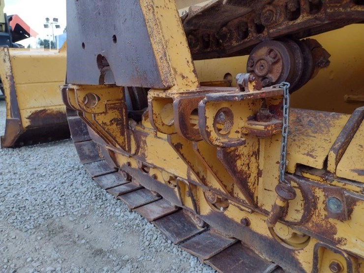 2000-deere-650h-lt-image-20