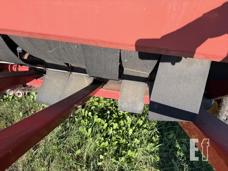 2008-new-holland-br7090-image-27