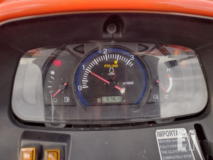 kubota-l3901-image-7