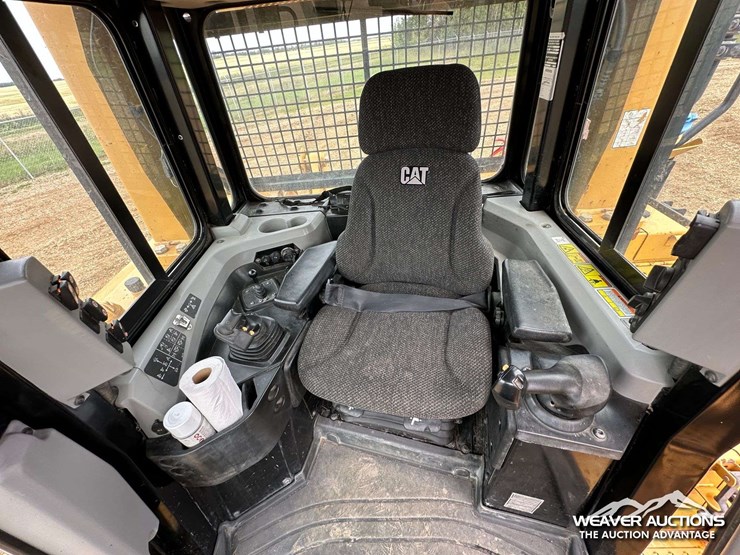 2018-caterpillar-d6t-lgp-image-8