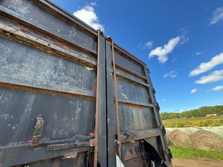 1981-kenworth-w900-image-21