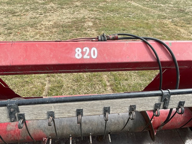 case-ih-820-image-10
