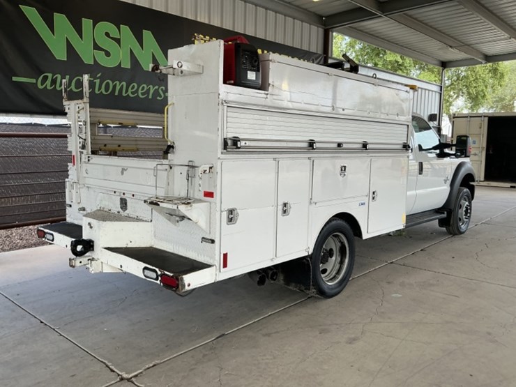 2016-ford-f550-image-7