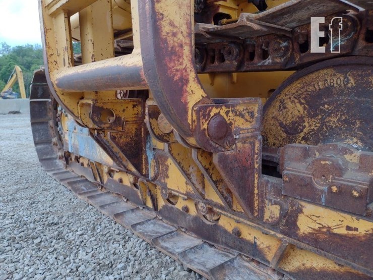2000-deere-650h-lt-image-38