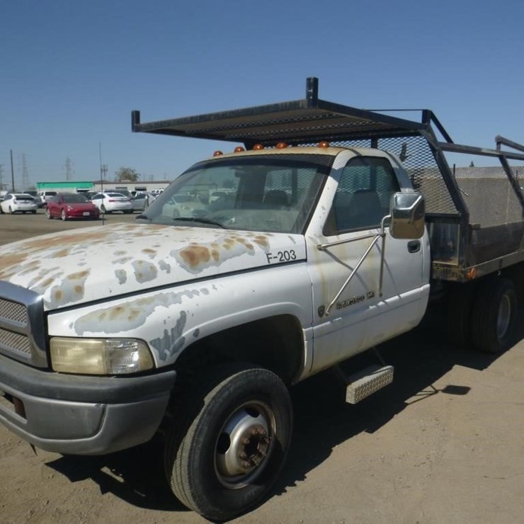 1996 DODGE RAM 3500