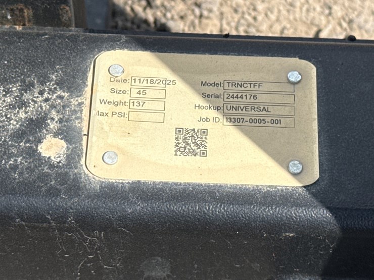 #2029-•-trubilt-42”-skid-steer-pallet-forks-image-3