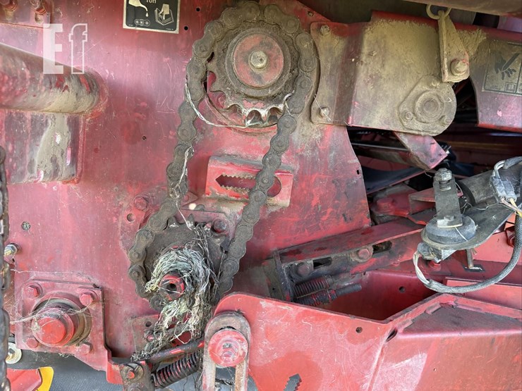 2008-new-holland-br7090-image-40