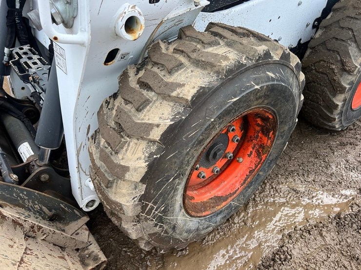 2018-bobcat-s570-image-14