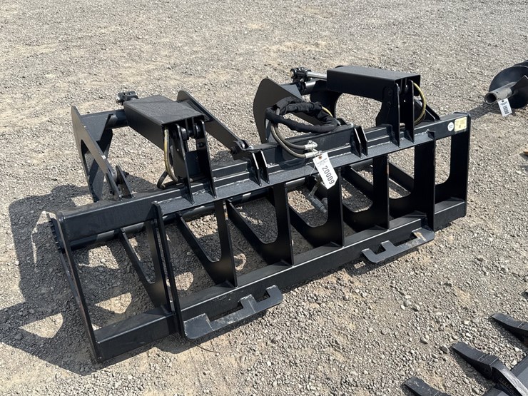 #2023-•-trubilt-66"-skid-steer-2-cylinder-skeleton-grapple-image-3