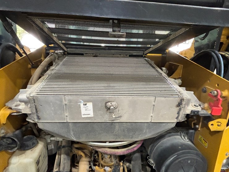 caterpillar-259d-image-43
