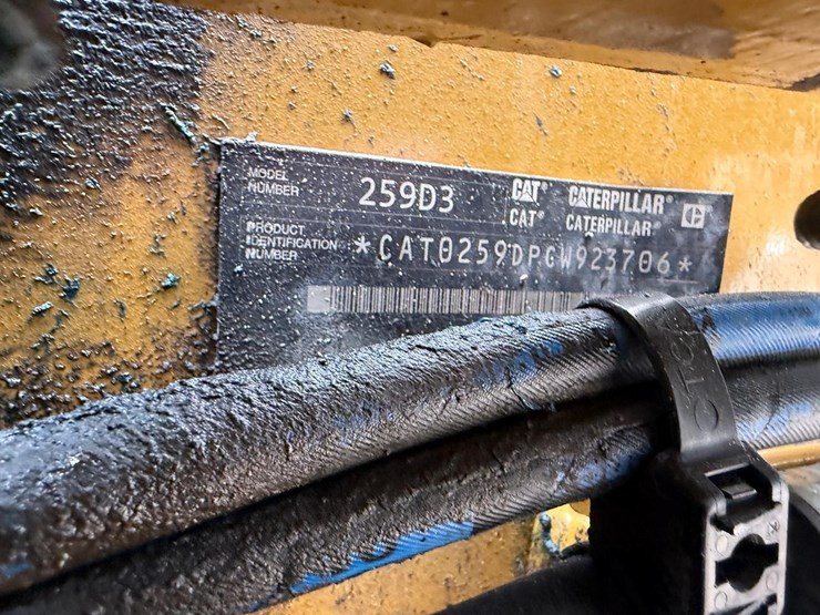 2023-caterpillar-259d3-image-29