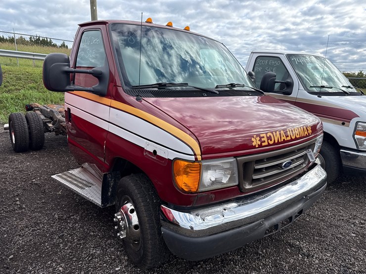 2006-ford-e450-image-3