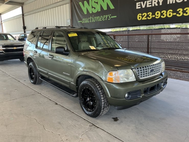 2002-ford-explorer-image-2