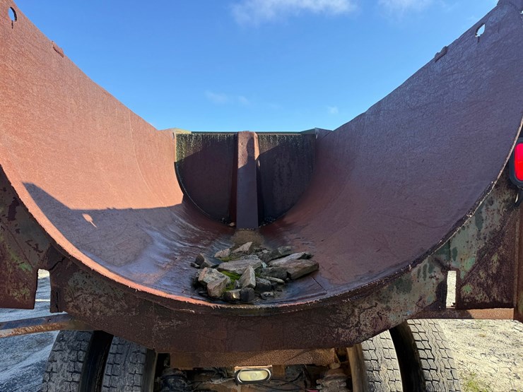 mack-dm685s-image-31