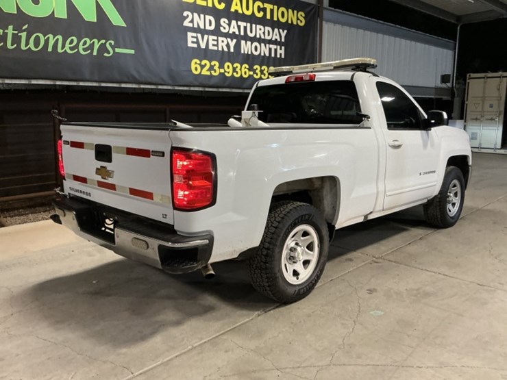 2018-chevrolet-silverado-1500-image-7