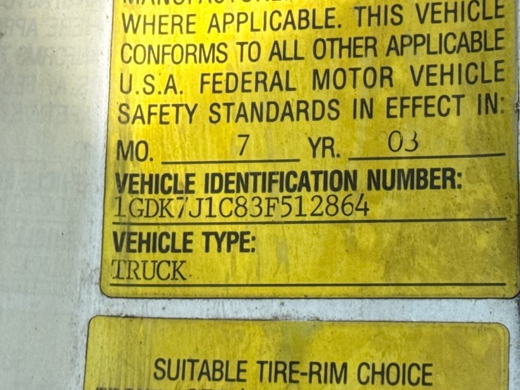 2003-caterpillar-10-image-14