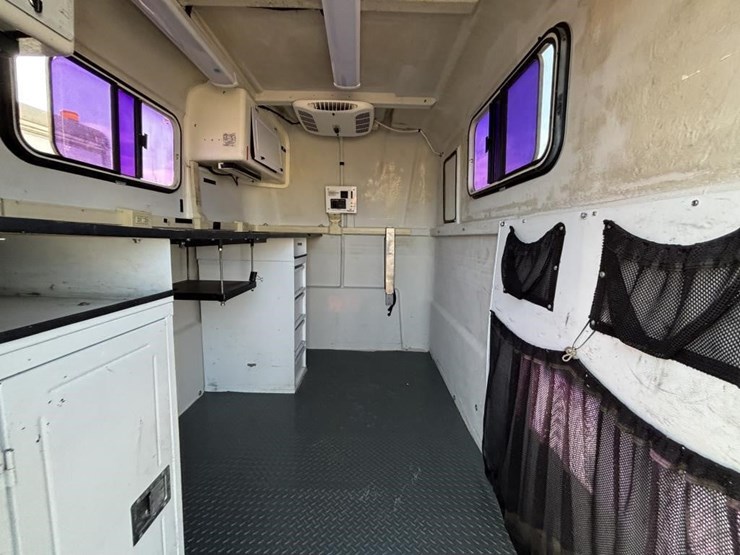 2008-pelsue-p0datt-d7a-s/a-office-trailer-image-21