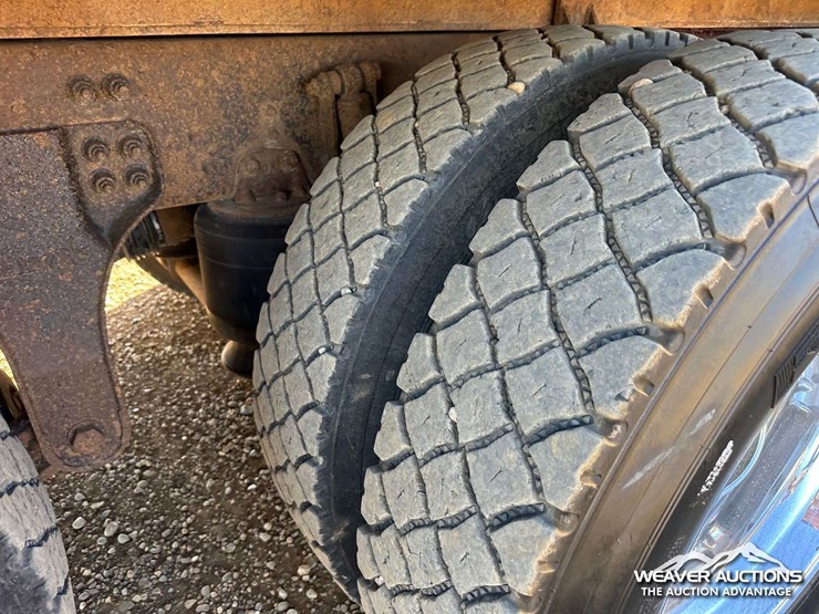 kenworth-t800-image-59
