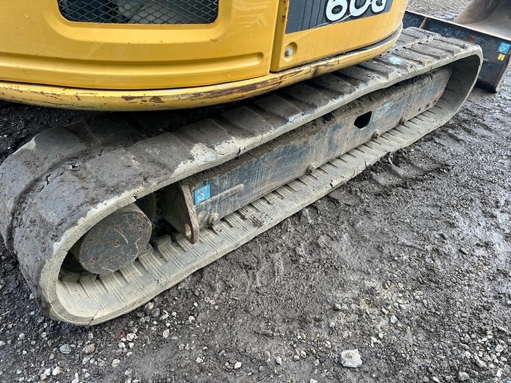 2017-deere-60g-image-16