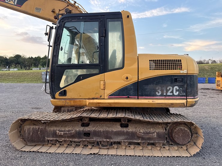 caterpillar-312cl-image-12