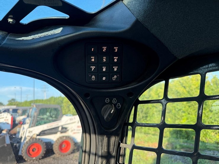 2018-bobcat-s550-image-20