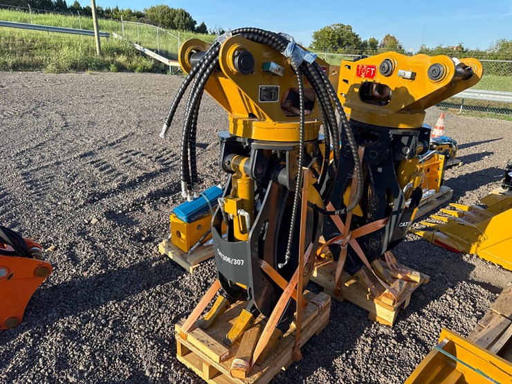 caterpillar-306-image-4